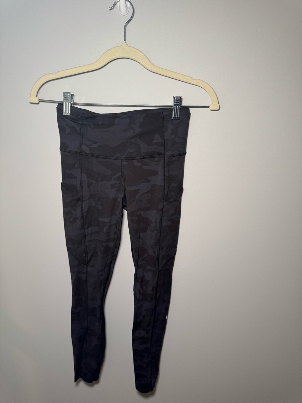 lululemon athletica Black Gray Camo High-Rise Leggings